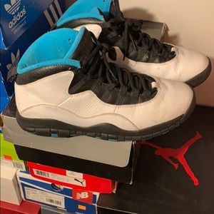 Men Jordan’s size 11